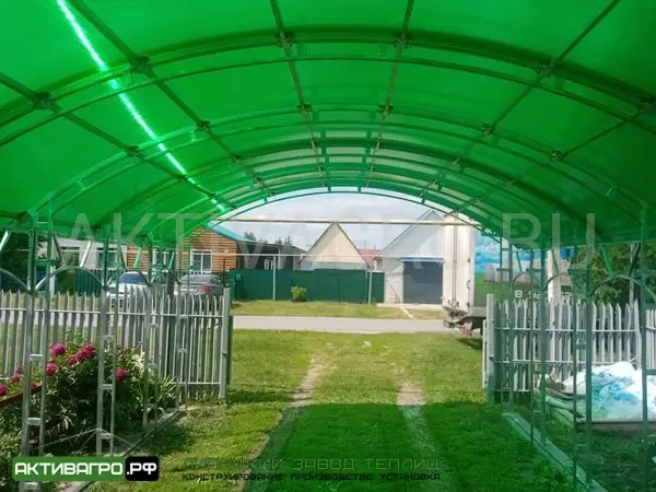 Навес для автомобиля шириной 4 м Навес для автомобиля шириной 4 м